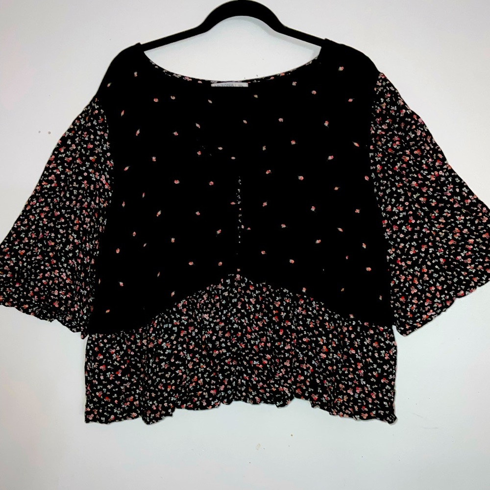 Floral Printed Flowy Blouse